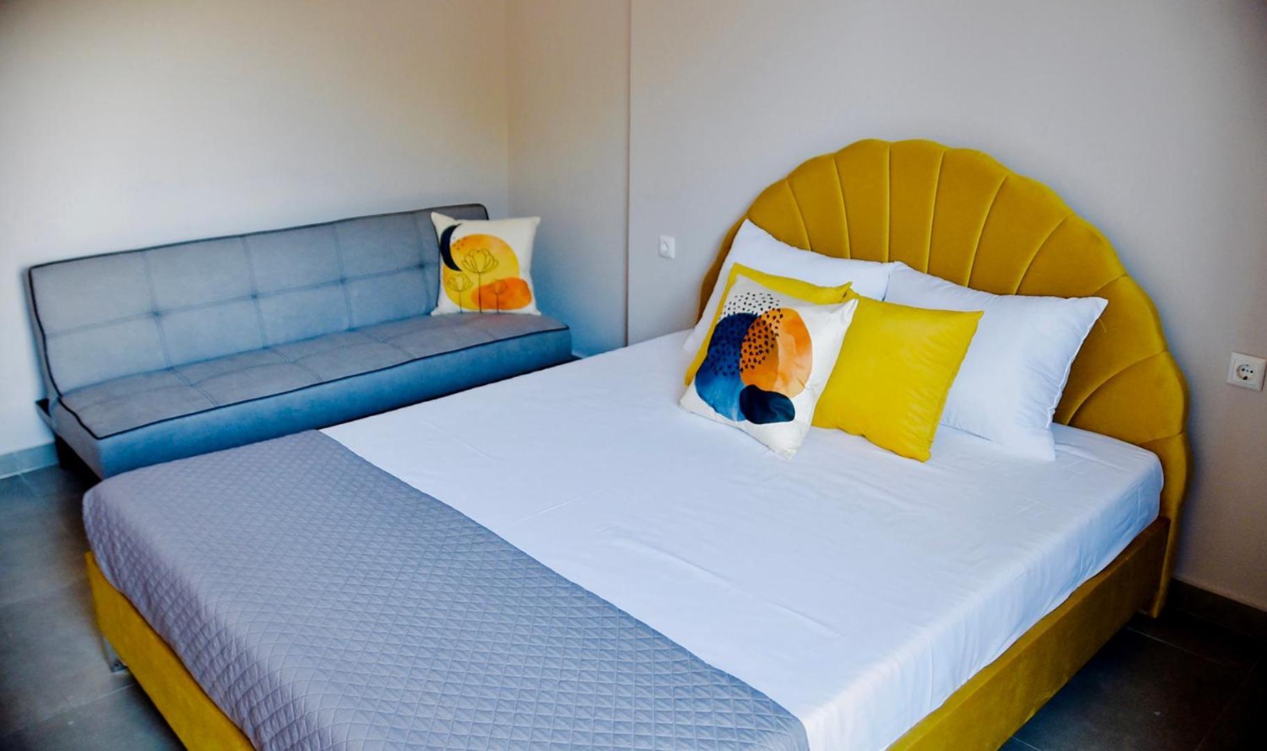 Room Nine 9 Beachfront Apartments Nea Kallikrateia Екстер'єр фото